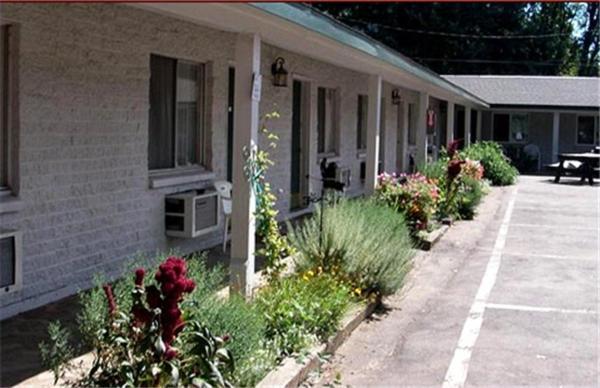 Forest Lodge Motel Happy Camp Exterior foto